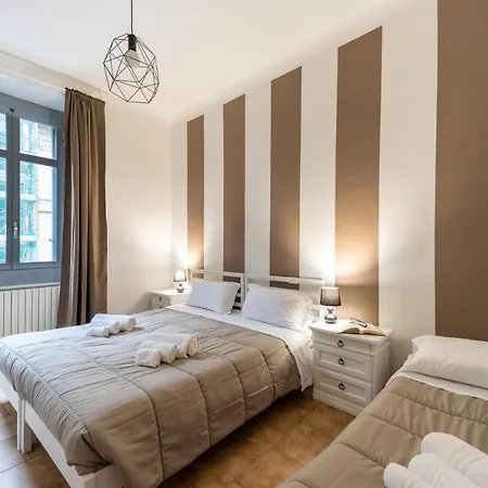 Apt Vicino Metropolitana Porta Romana, 4 Minuti Da Duomo, Free Wifi&netflix Daire *